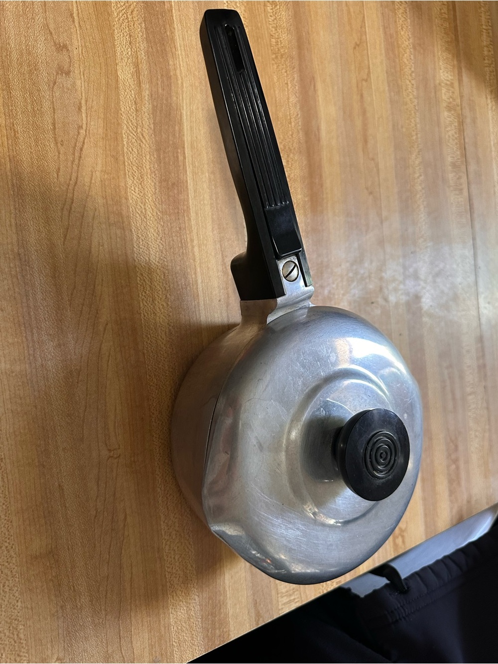 Classic Aluminum Saucepan with Black Handle and Lid Knob